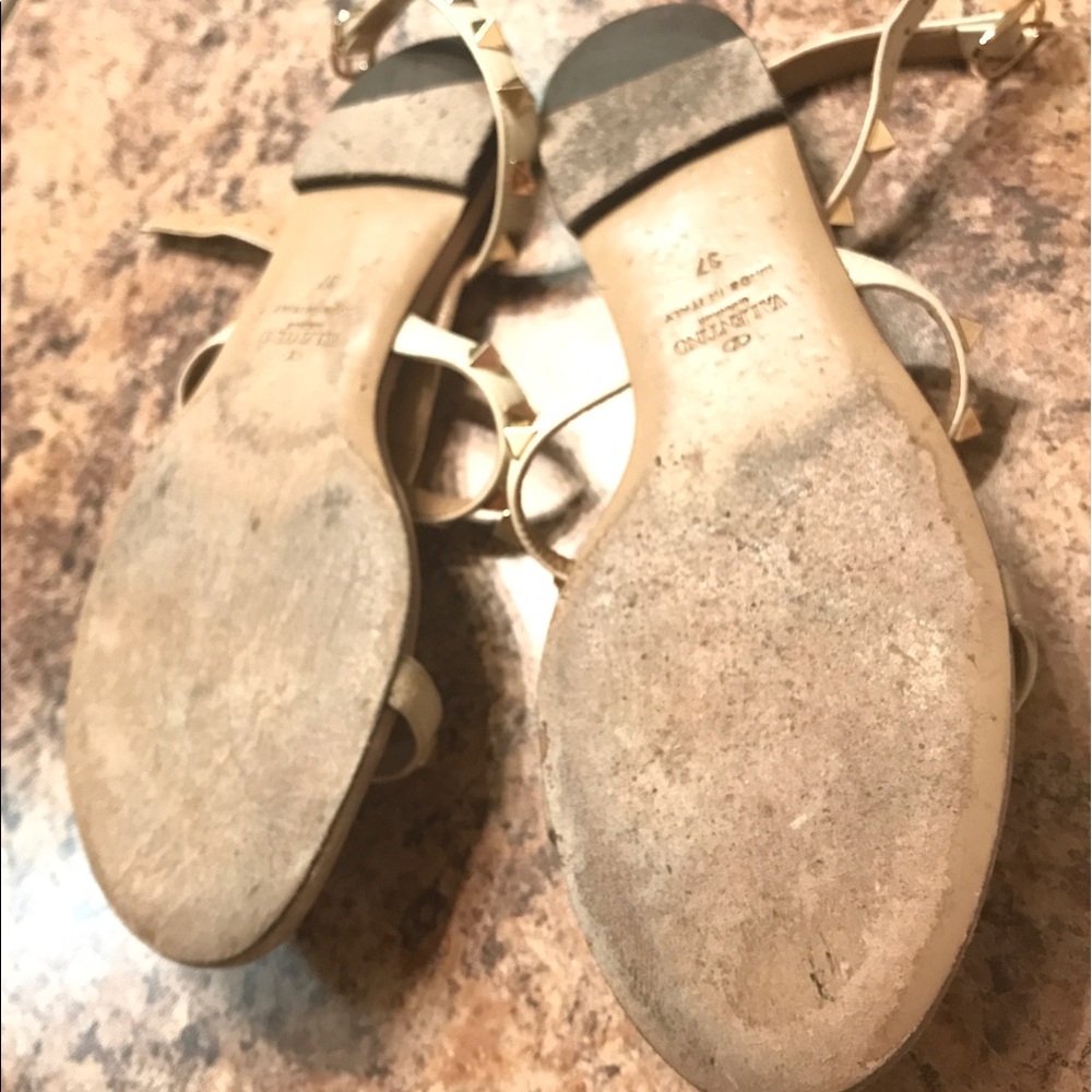 NFS💢 Valentino ROCK STUD sandals - Picture 7 of 8